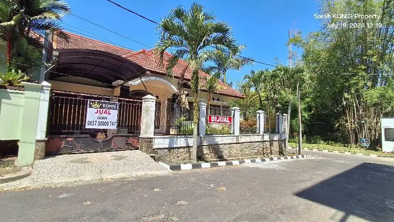 Malang. Puncak Dieng, Malang, Siap huni.  Murah