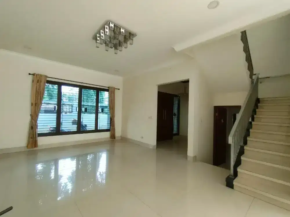 Di jual rumah di nusa indah lokasi strategis banget