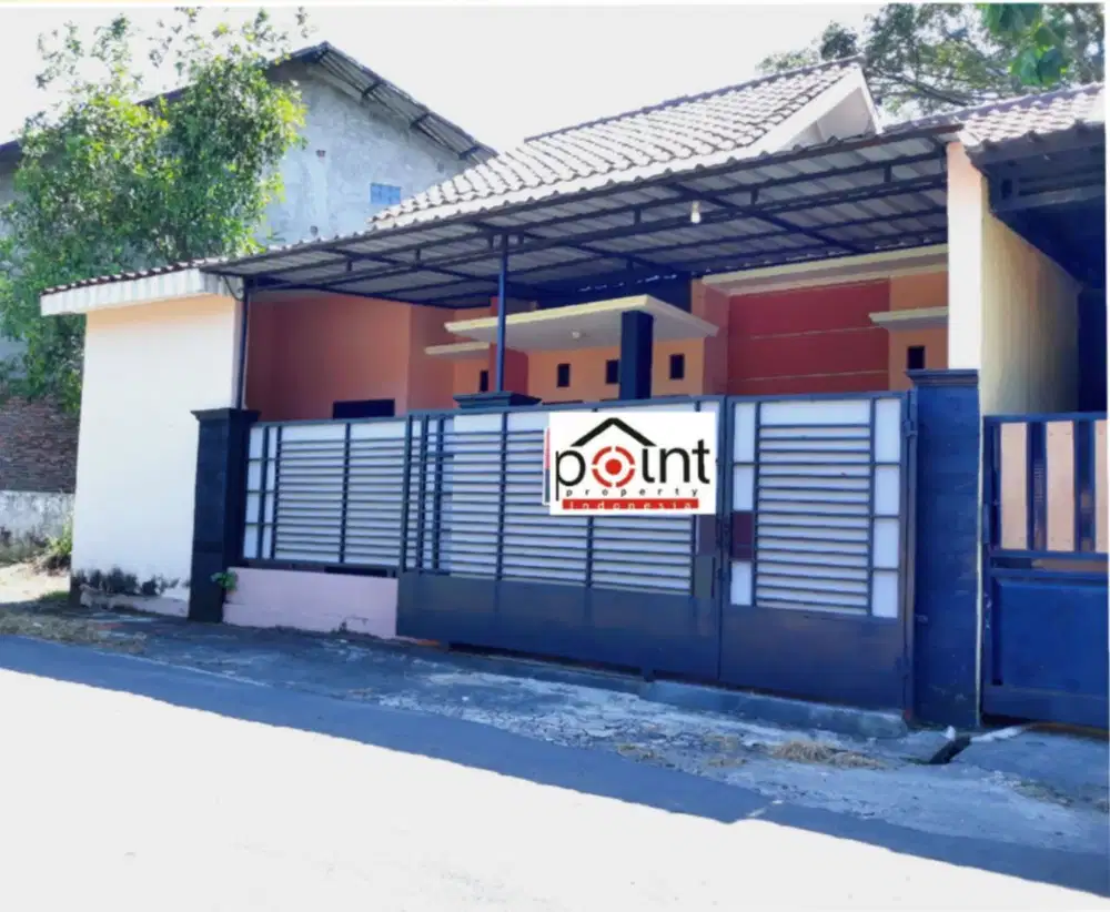 Rumah bagus murah siap huni dekat UNS solo