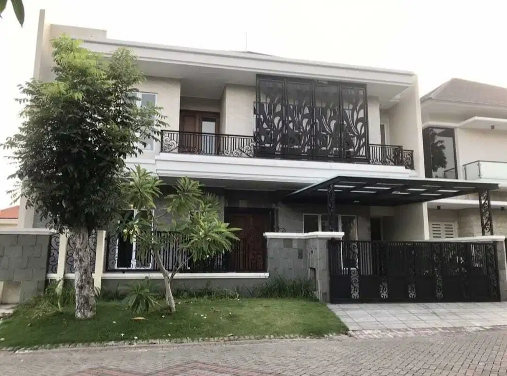 RUMAH MEWAH GRAHA FAMILI SEMI FURNISHED LANTAI MARMER BLOK PREMIUM