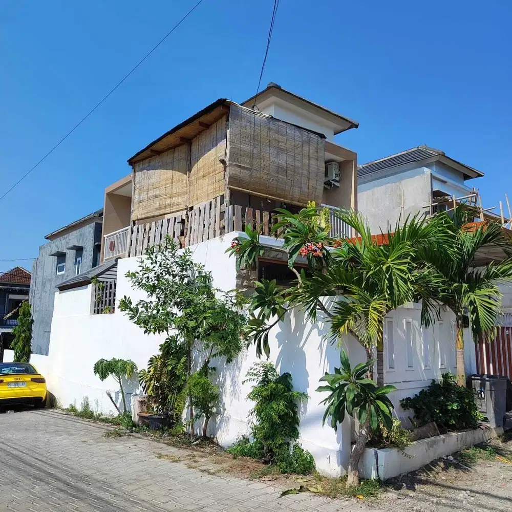 rumah 2 lantai di jimbaran,kondisi siap huni,hook,turun harga