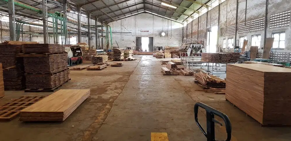 Dijual Segera, PABRIK MEBEL KAYU ORIENTASI EXPORT AKTIF, WARU SURABAYA