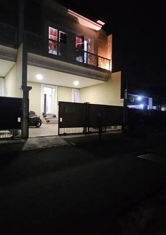 kos aktif kamar 22 semua kamar mandi dalam selalu full di suhat dkt UB