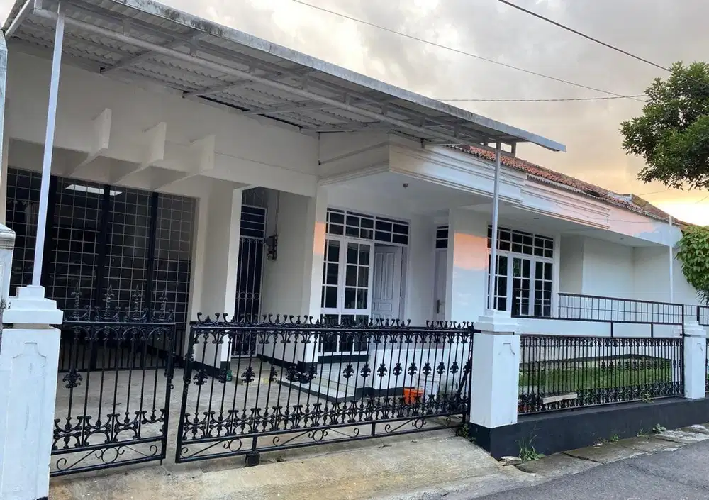 Rumah murah baru renov siap huni lokasi Margacinta Logam Bandung