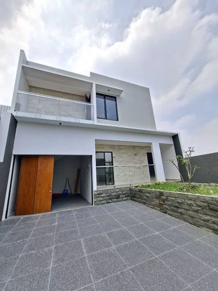 Rumah mewah murah di setiabudi regency