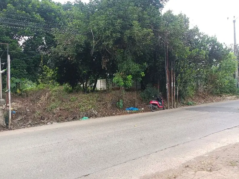 Di jual tanah di jalan mt Haryono bekasi