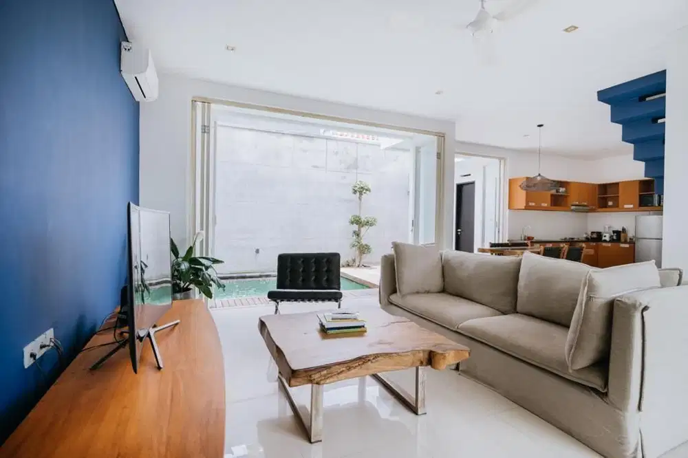 Dijual villa lantai 2 lingkungan nyaman lokasi bidadari seminyak