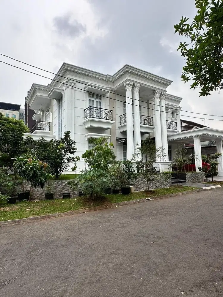 Dijual Rumah Mewah Cluster Taman Beverly Lippo Cikarang