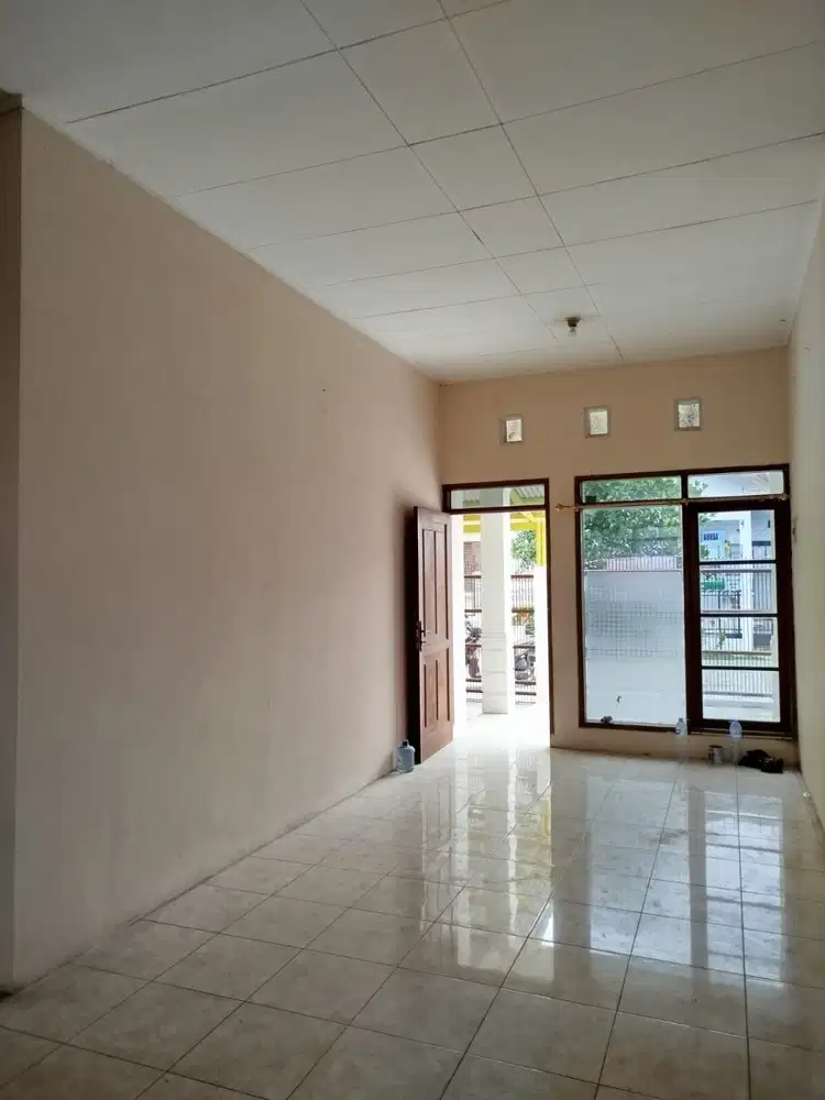 Taman Kopo Indah 3, Bandung Rumah Siap Huni Lingkungan Nyaman