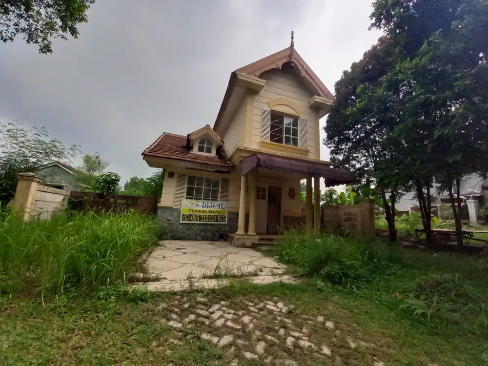 DIJUAL RUMAH MEWAH 2 LANTAI  HOOK MURAH COUNTRY WOOD SENTUL CITY SSR044 A1