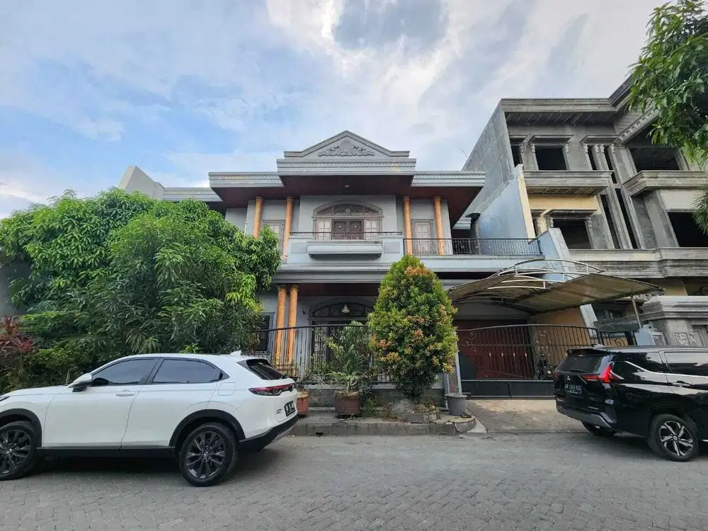 Villa Mewah Komplek Kuliner Cemara Asri