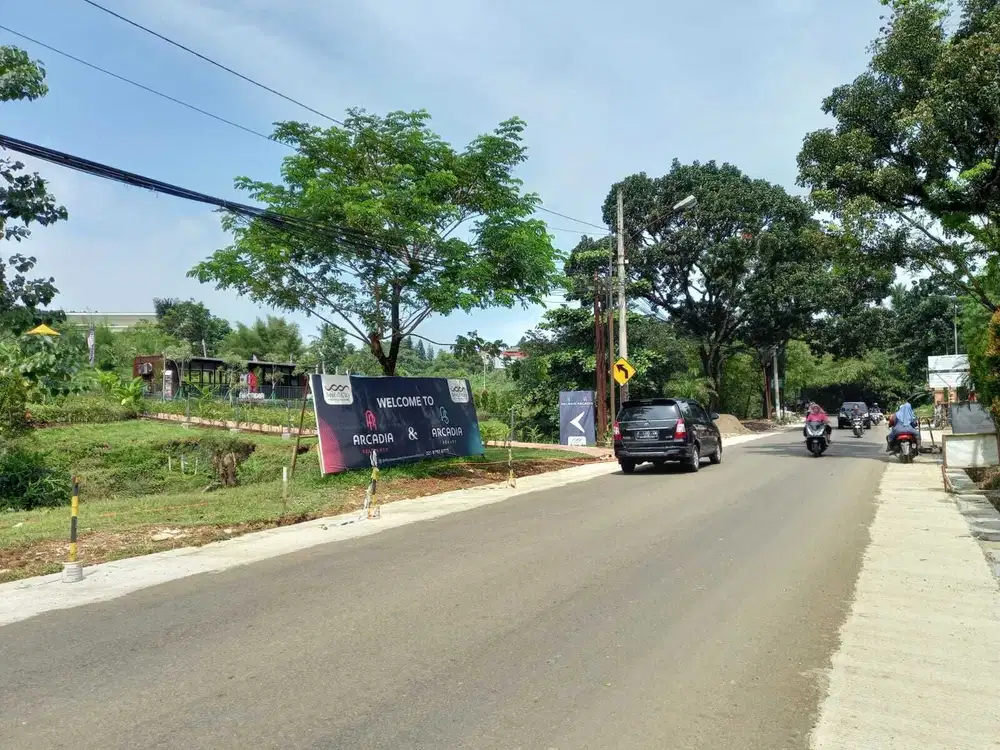 DIJUAL TANAH DEPAN ARCADIA KOMERSIL PINGGIR JALAN BUKIT SENTUL SSR825
