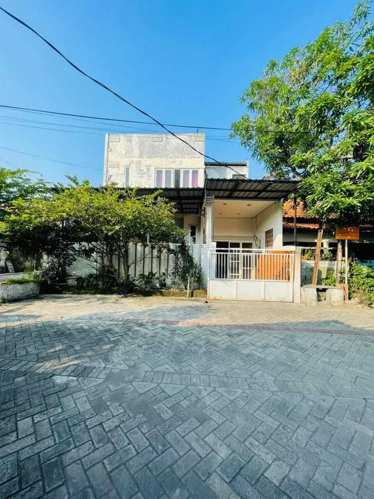 DIJUAL CEPAT RUMAH 2 LANTAI (HOOK) SIAP HUNI Gunung Anyar Surabaya