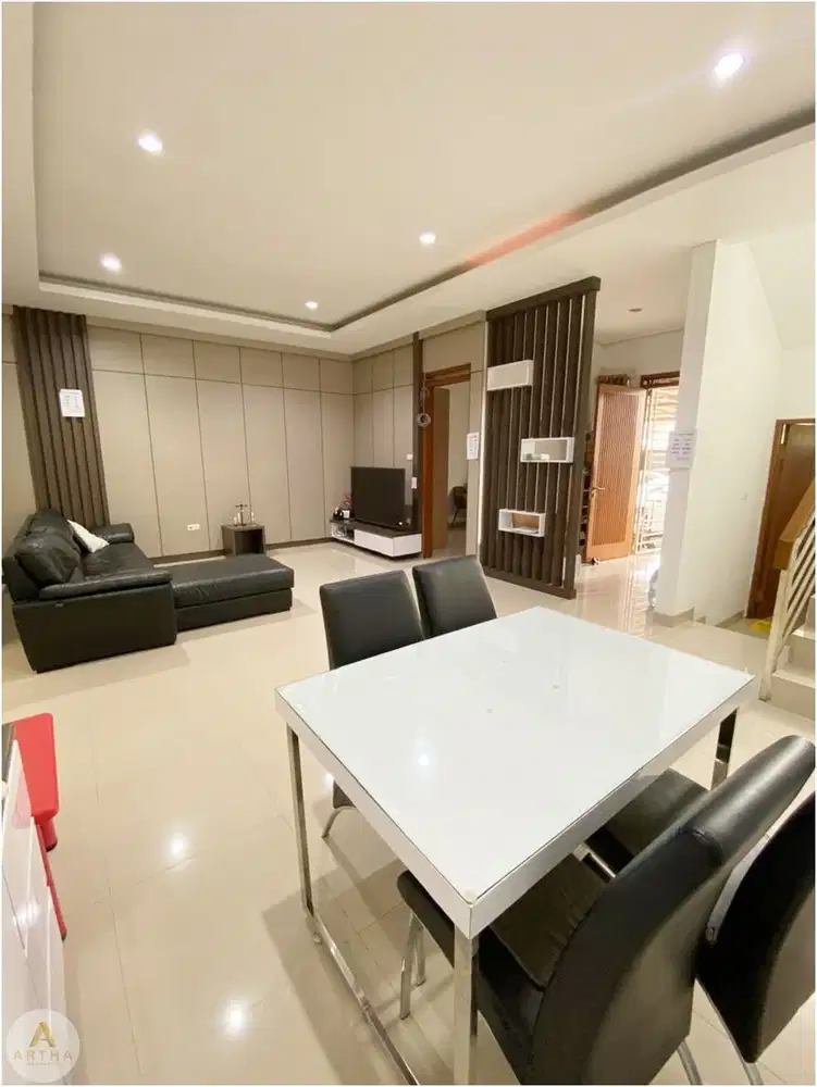 Rumah Bagus Siap Huni di Budi Luhur Sayap Setraduta Bandung