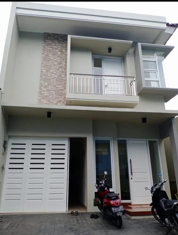 Rumah Sewa kemang timur Jakarta selatan