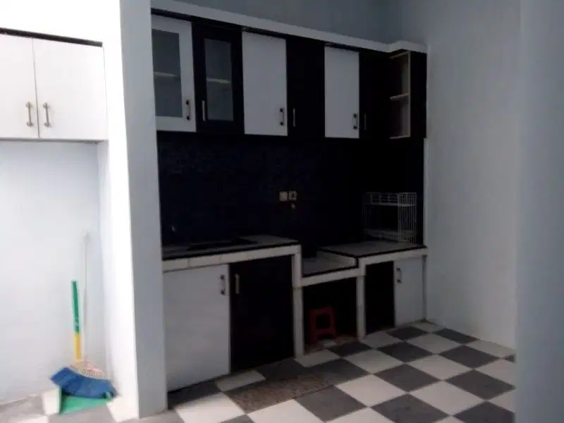 RUMAH FULL RENOVASI BUMI TEGAL BESAR BLOK DEPAN