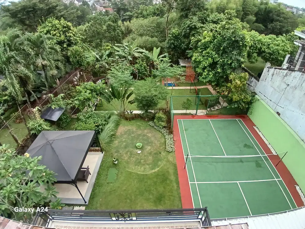 DIJUAL RUMAH PREMIUM 3 LANTAI BAGUS NEGO FURNISH BGH SENTUL CITY SSR612 A2