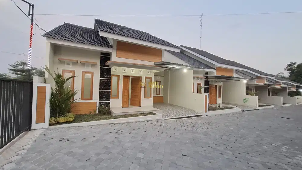 RUMAH MURAH, SIAP HUNI, ALL IN DEKAT PEREMPATAN TAJEM MAGUWOHARJO