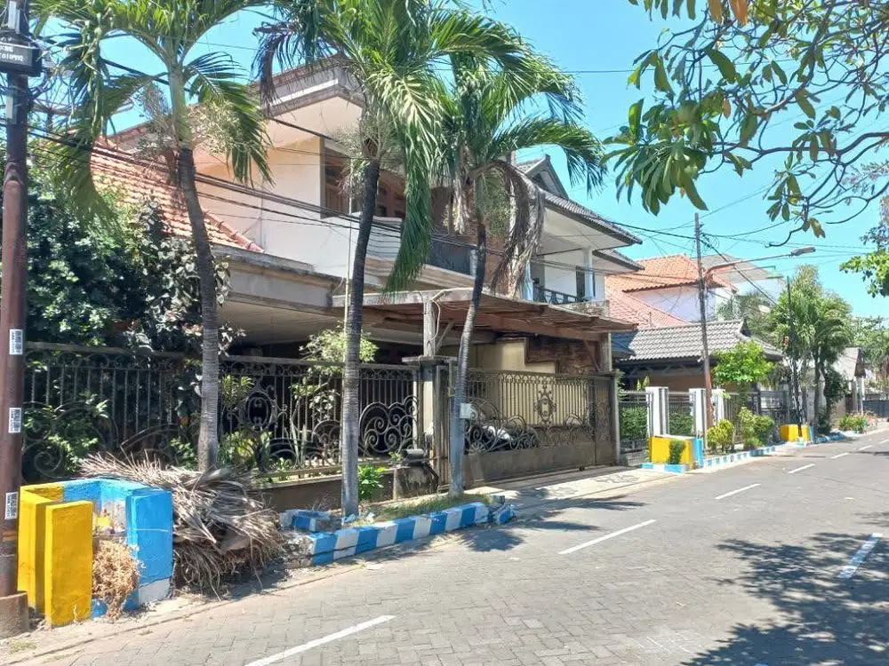 RUMAH CLASSIC MURAH HITUNG HARGA TANAH SAJA DI TENGGILIS TENGAH