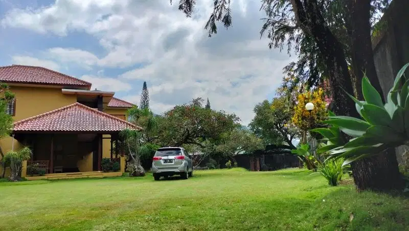 Rumah Villa di Batu Malang