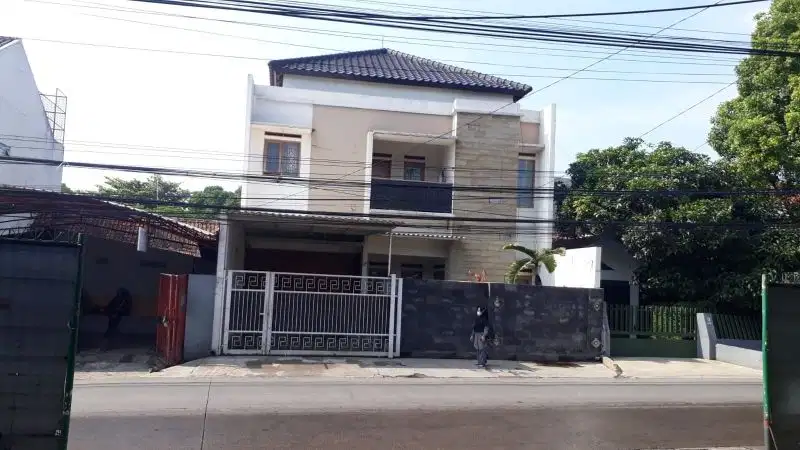 Jual Rumah Mewah Dekat Borma Cikutra, ITB, Taman Pahlawan, Dago