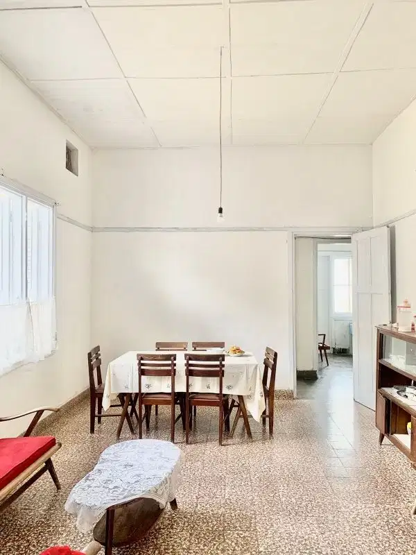 Rumah Terawat Sayap Jalan Supratman