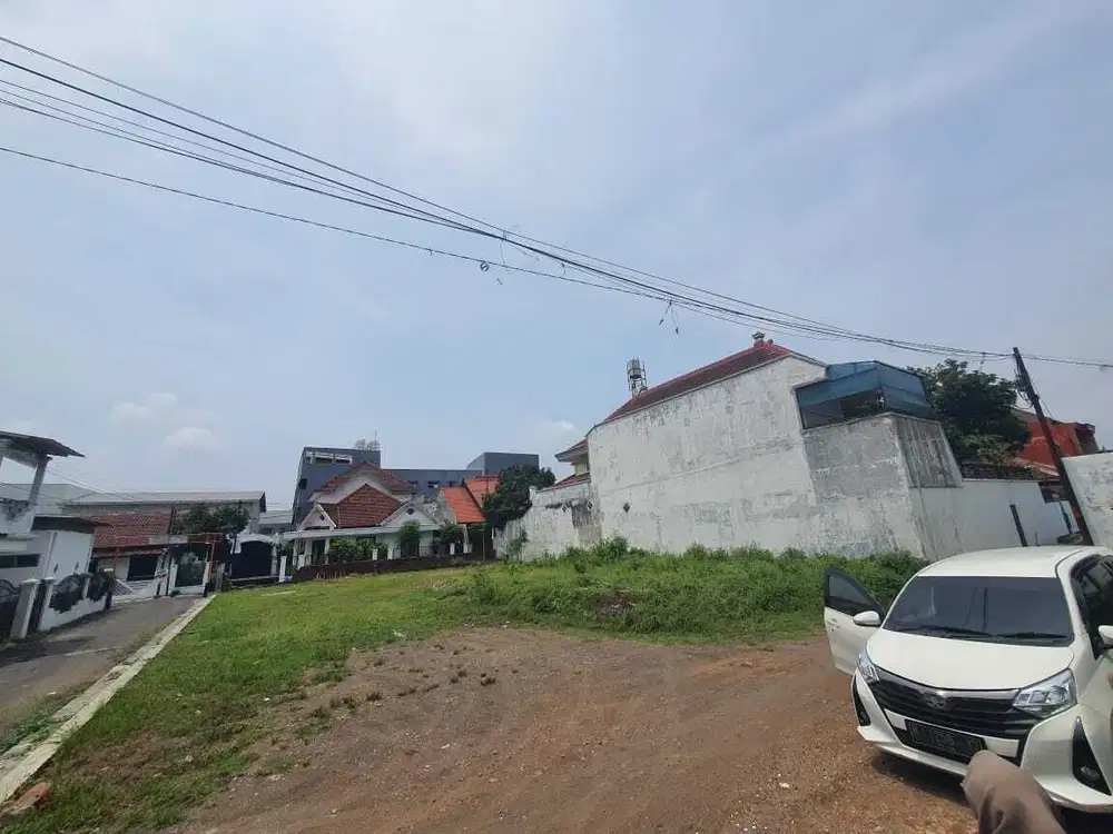Tanah dalam kota area sawojajar; lingkungan padat penduduk