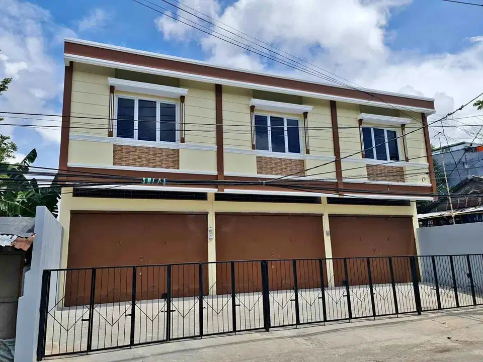 DIJUAL RUKO 2 LANTAI PUSAT KOTA DI JALAN BONTO LANRA DEKAT ANDI DJEMMA