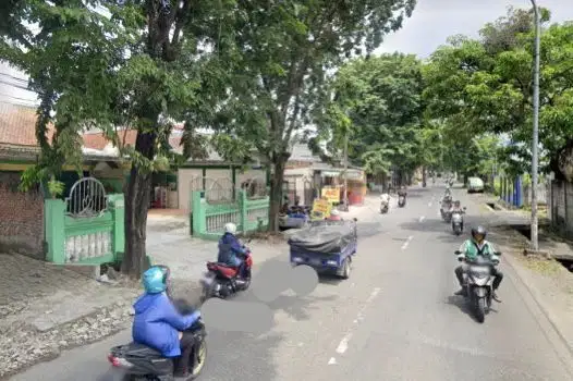 RUMAH HITUNG TANAH DI 0 JALAN RAYA MENGANTI WIYUNG