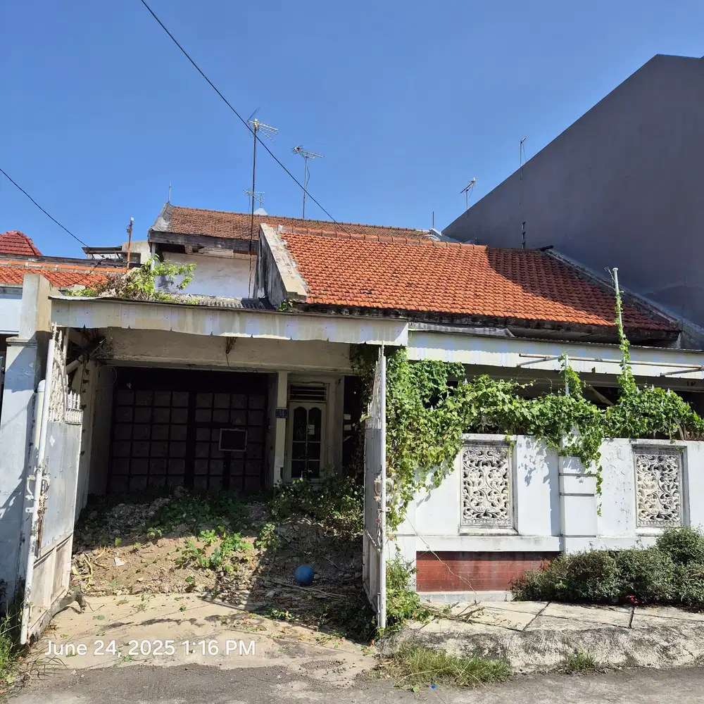 Rumah Hitung Tanah Lokasi Babatan Pantai Surabaya Timur