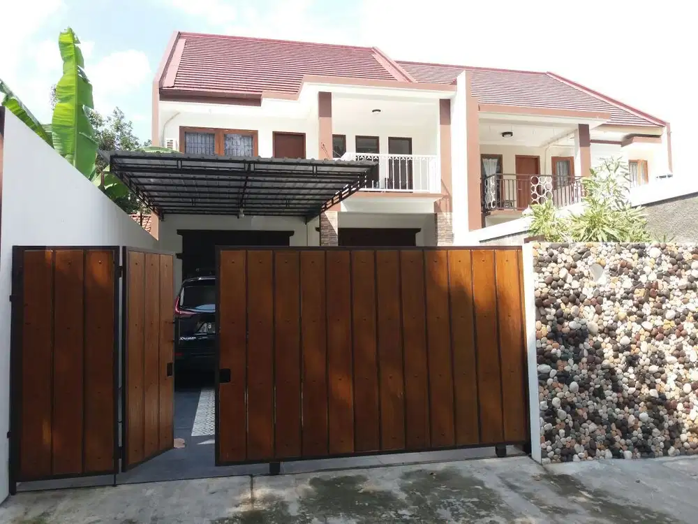 Rumah 2 lantai sangat strategis utara terminal condongcatur