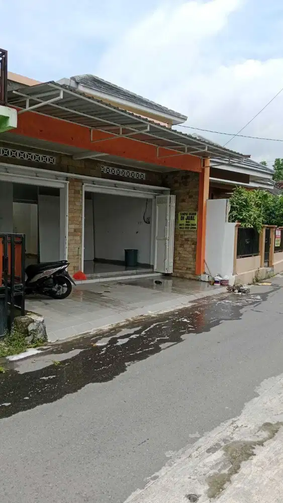 Rumah sleman  jl kaliurang km 9 lojajarsinduarjo