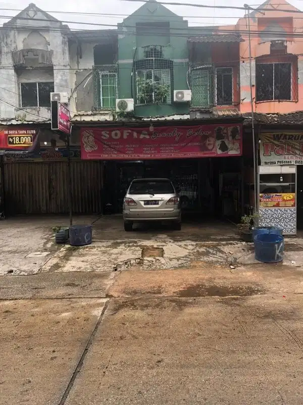 Dijual Cepat Ruko 2,5 Lantai Hadap Jalan di Tiban Indah Lestari