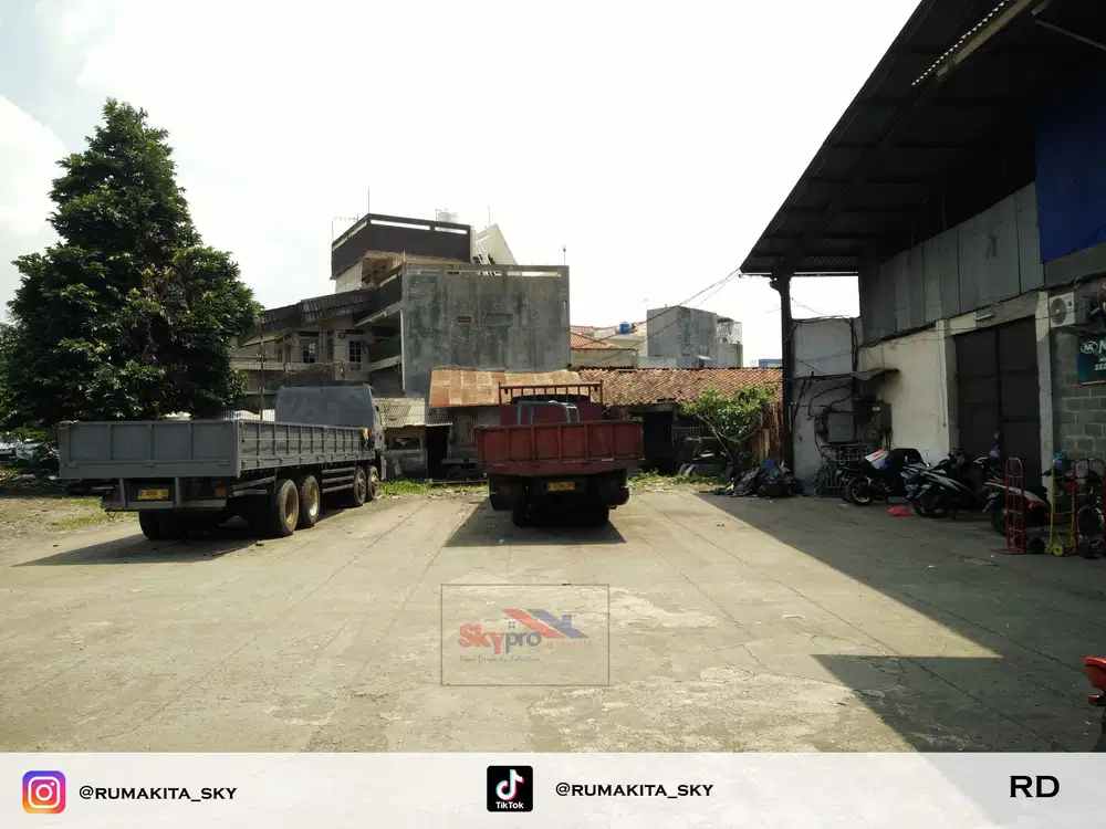 DIJUAL GUDANG Good Location Dekat Tol Main Road M. Toha, Bandung