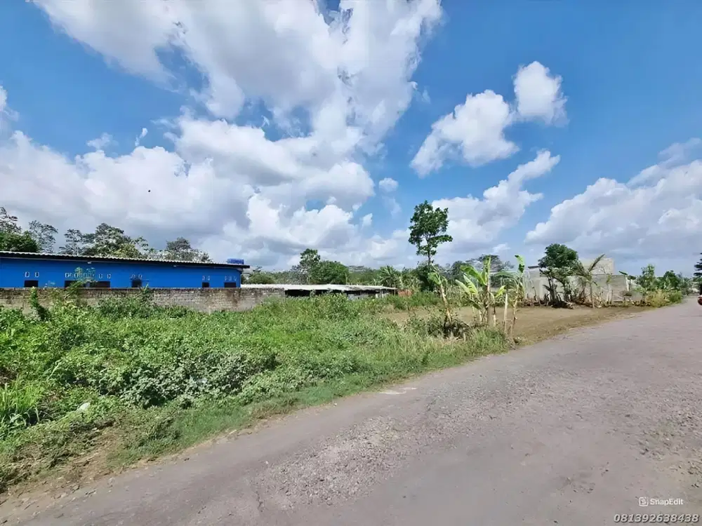 Tanah Dekat Stadion Maguwoharjo Di Timur Jalan Raya Tajem Dpeok Sleman