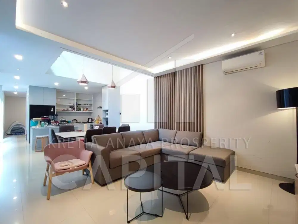 Bagus Banget ! Rumah Nyaman dan Strategis di Setradago - Antapani