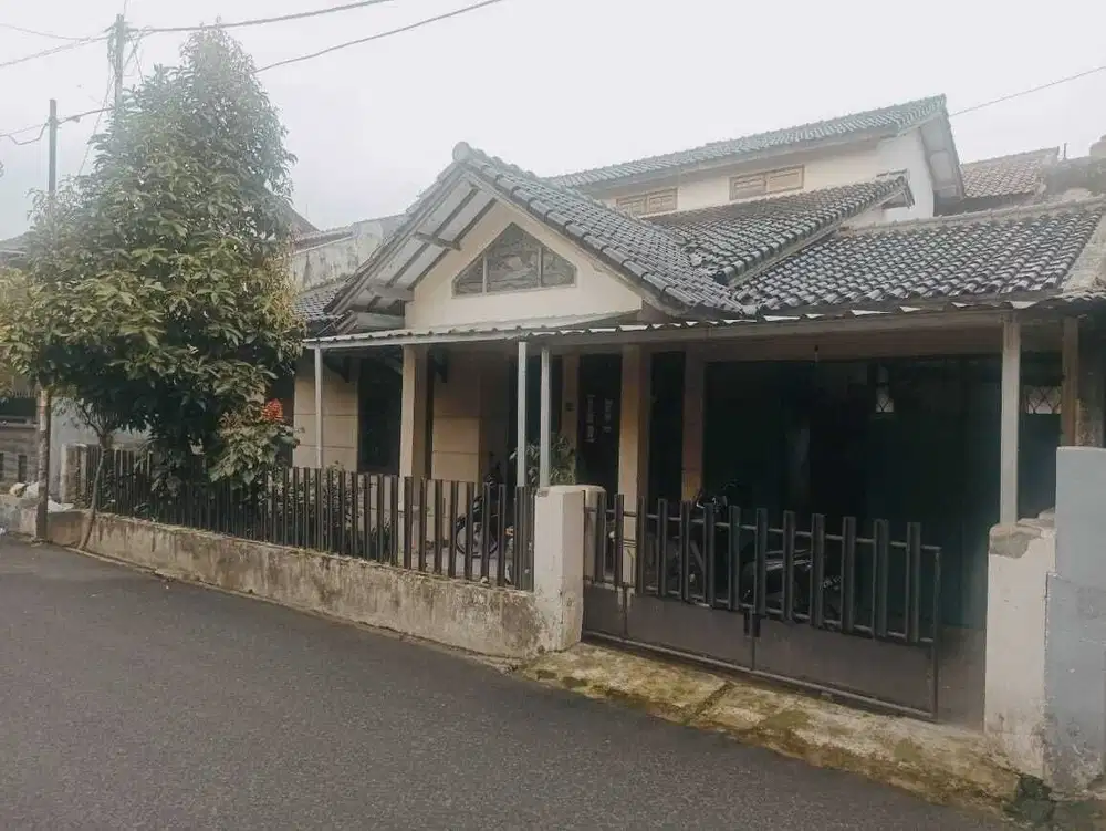Dijual Rumah Siap Huni Margahayu Raya Kota Bandung 200/144 SHM 1,2 M
