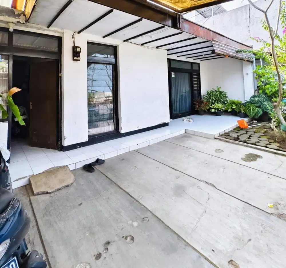 Rumah dijual sukaluyu bandung dekat pahlawan