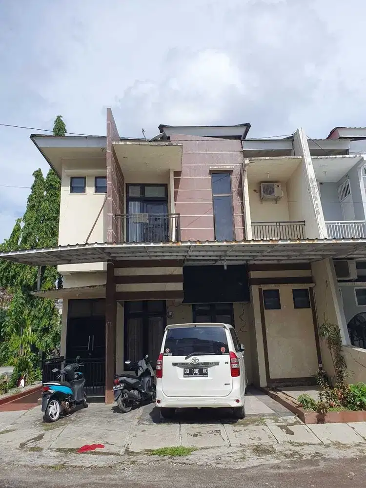 Rmh Mega Panakkukang Residence Jl Inspeksi Kanal 4 Kmr 4 wC 2 Lti
