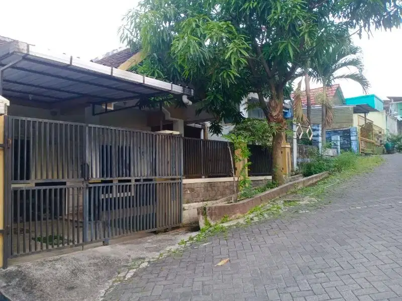 rumah dekat kampus UNS & Moewardi jebres Mojosongo solo