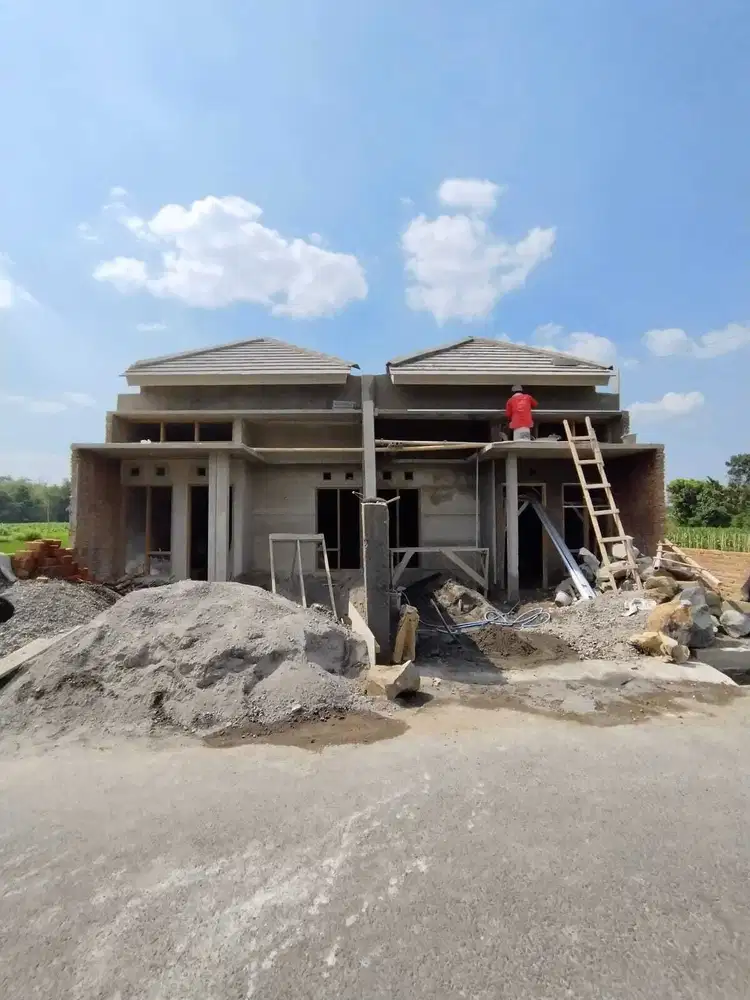 dijual rumah di bantul dekat kidfun di wiyoro banguntapan bantul