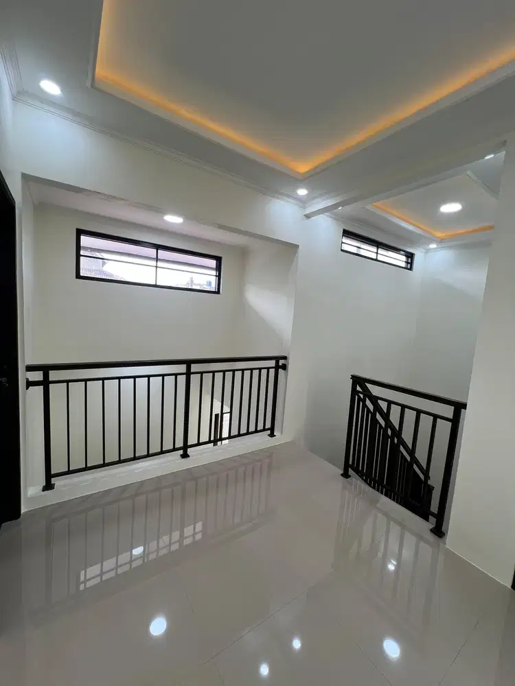 DIJUAL RUMAH BARU RENOVASI DI CIBIRU BANDUNG