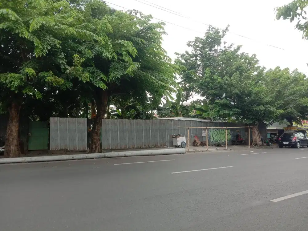 Dijual Tanah Luas Strategis Lokasi Jl Besar Dr. Cipto Semarang Dijual