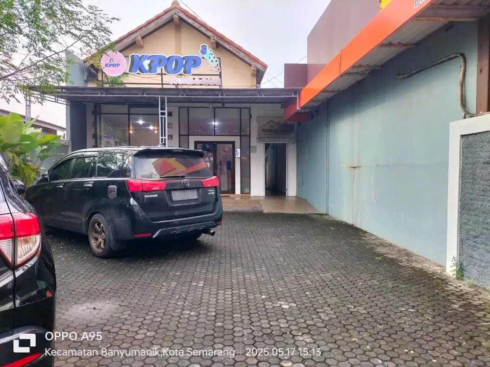 TANAH & BANGUNAN DI LOKASI STRATEGIS DI BANYUMANIK RAYA