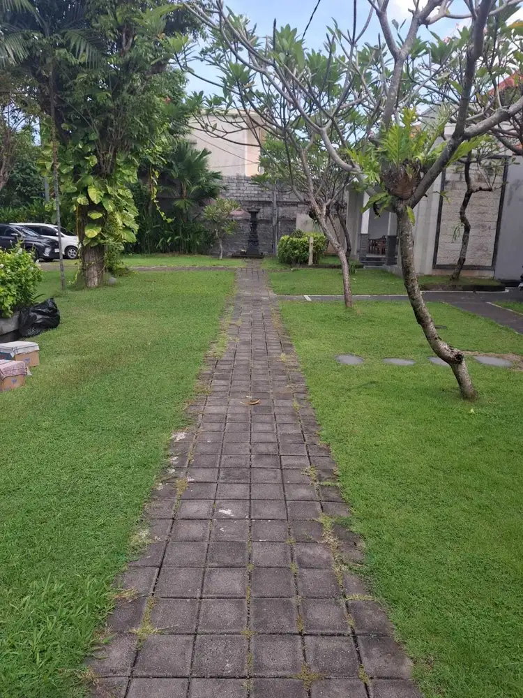 Tanah kontrak gratis villa di dekat pantai seminyak