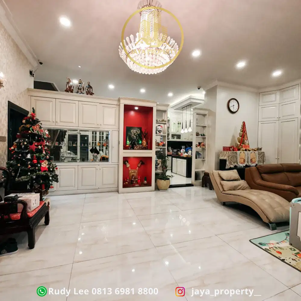 Villa Mewah Inti Kota Full Furnished Taman Anggrek