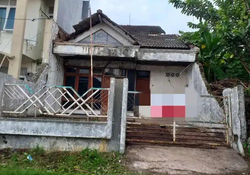 Dijual Tanah Bonus Bangunan Lama Jl. Bukit Sari  Banyumanik Semarang