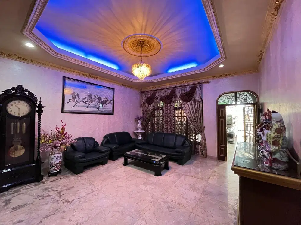 Villa jalan kelapa sawit (dpn hotel jw mariot podomoro) medan kota