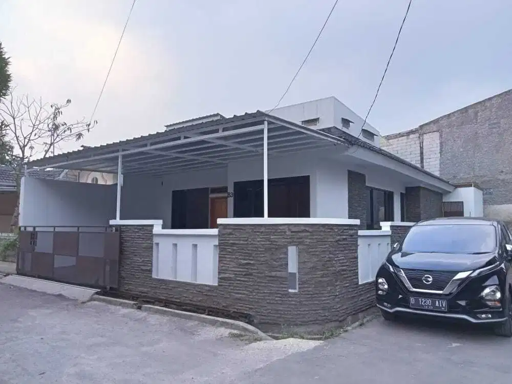 DI SEWA KONTRAKAN RUMAH SIAP HUNI HOOK DI KOMP ANTAPANI KOTA BANDUNG