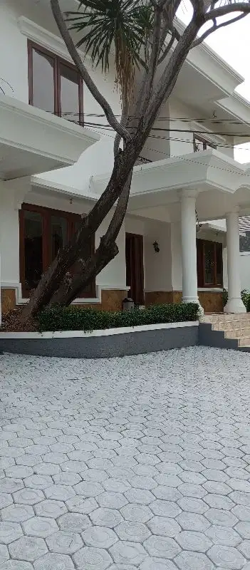 dijual rumah mewah di Kemang selatan jakarta selatan